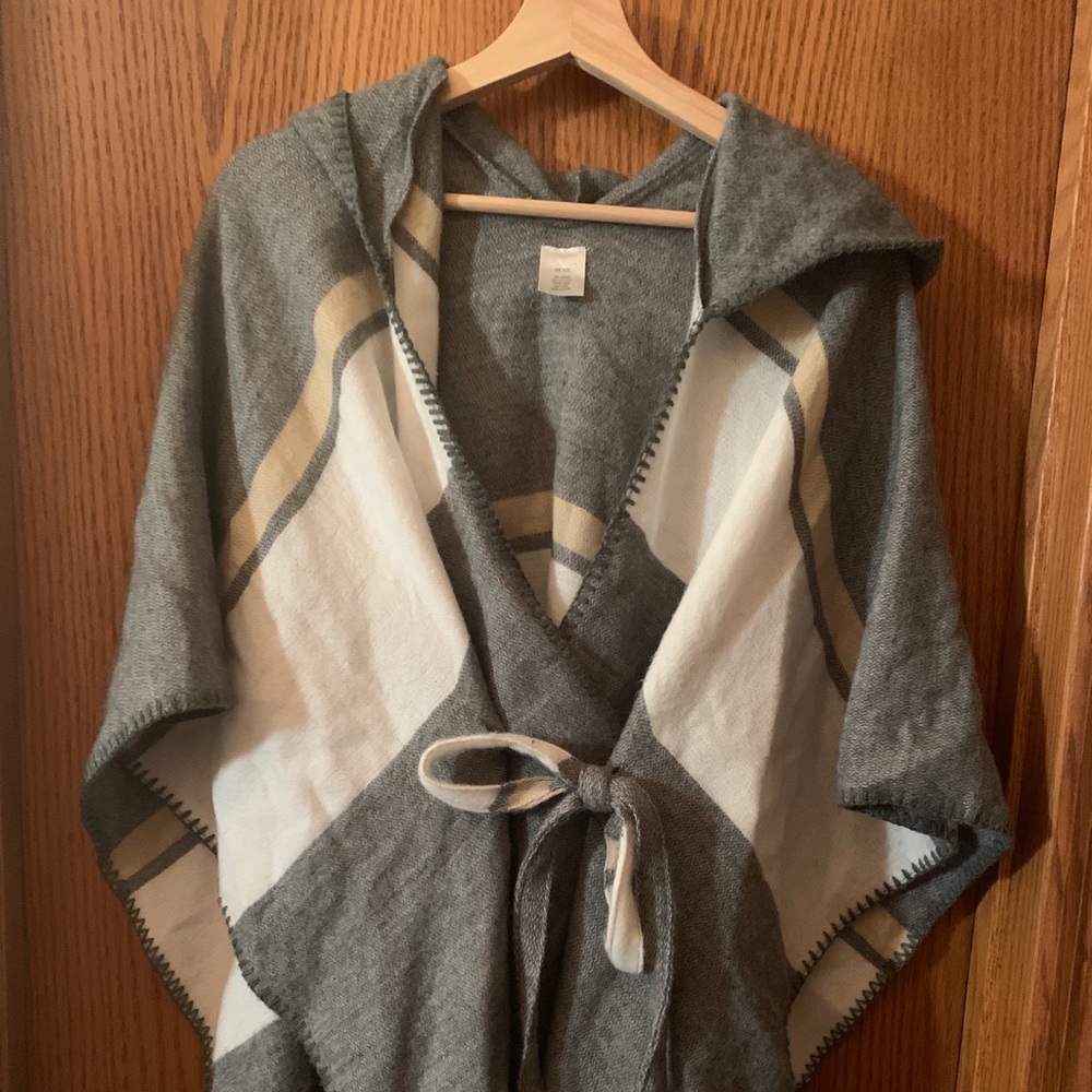 francescas hooded sweater poncho